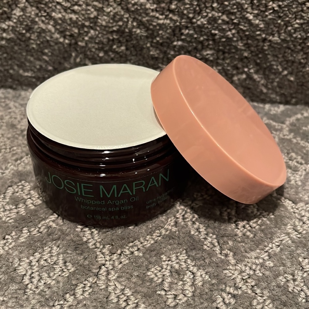 Josie Maran Whipped Argan Oil ultra- hydrating body butter - Picture 3 of 5